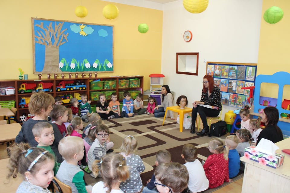 241989496 230955895709707 3905288304610183493 n