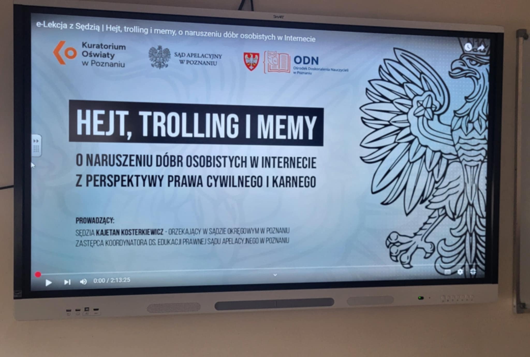 563d97fe 9e19 40ff a919 96eb4d3d7ff5