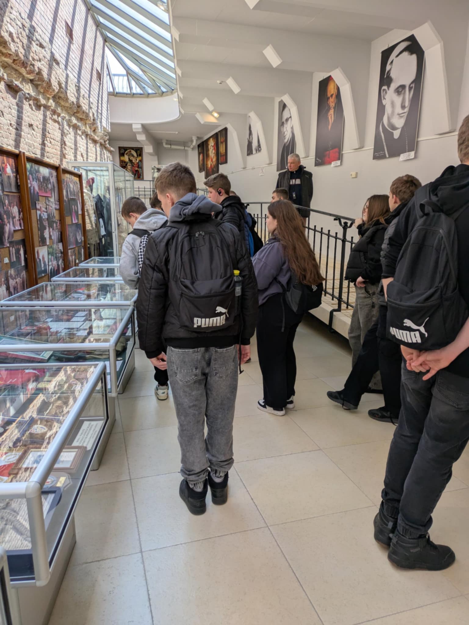 e0c2c8de d207 4fb9 97b5 13c57b225009