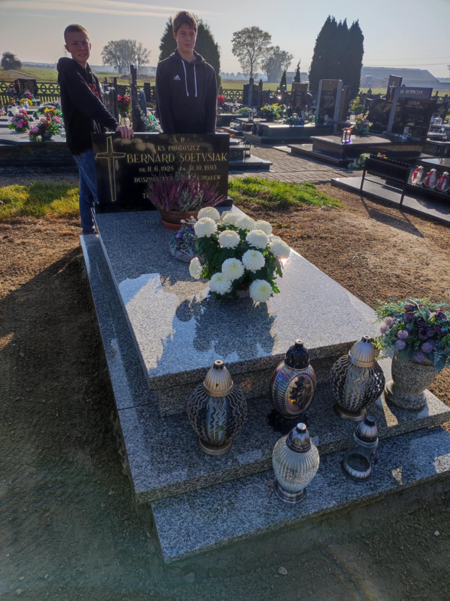 8e522f26 9172 4404 b42d cc88fddda9d7