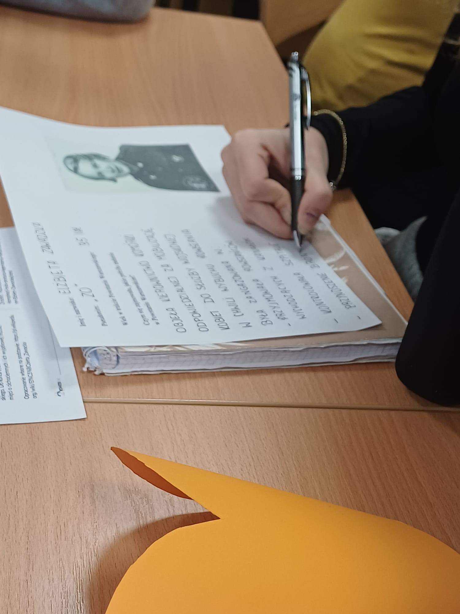 5fa6cb42 4c31 4b39 a035 12877ec83e1f