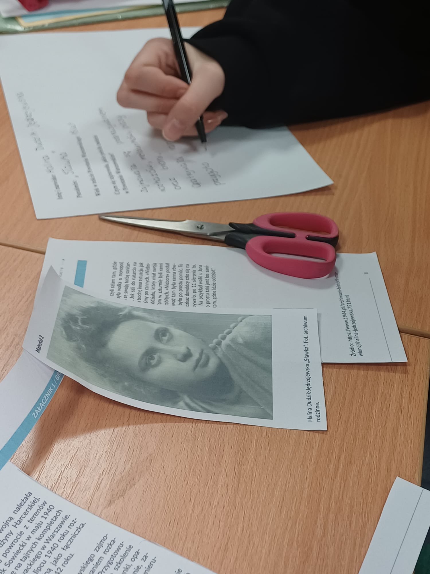 949c5bad 0f4d 4e84 8162 af083bd33cc2